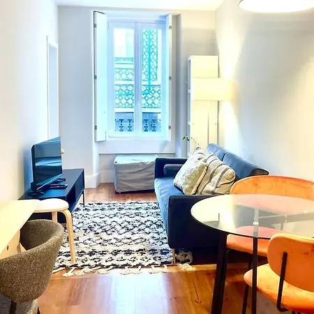 Apartment Rs1e Cozy, New Ac! Quiet & Central, Perfect Stay! Lisbon