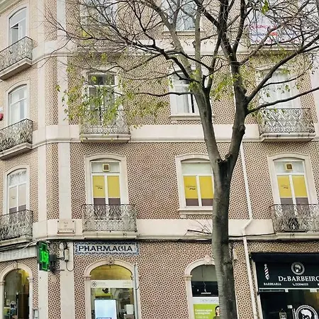 Apartment Rs1e Cozy, New Ac! Quiet & Central, Perfect Stay! Lisbon